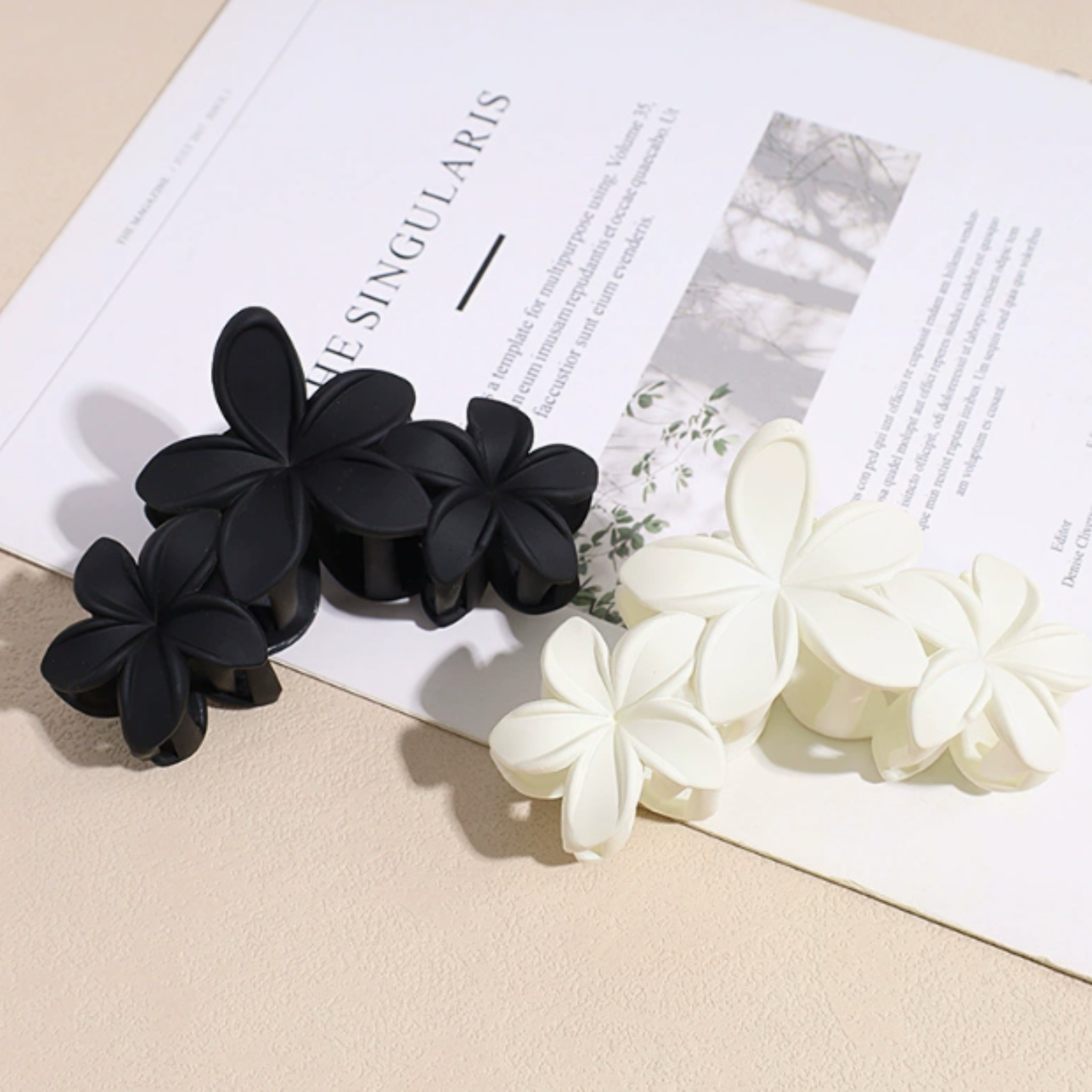 GIGGLES BOO Floral Hair Claw Clips, 13 cm Large, Non-slip Design, 2-Pack pcs