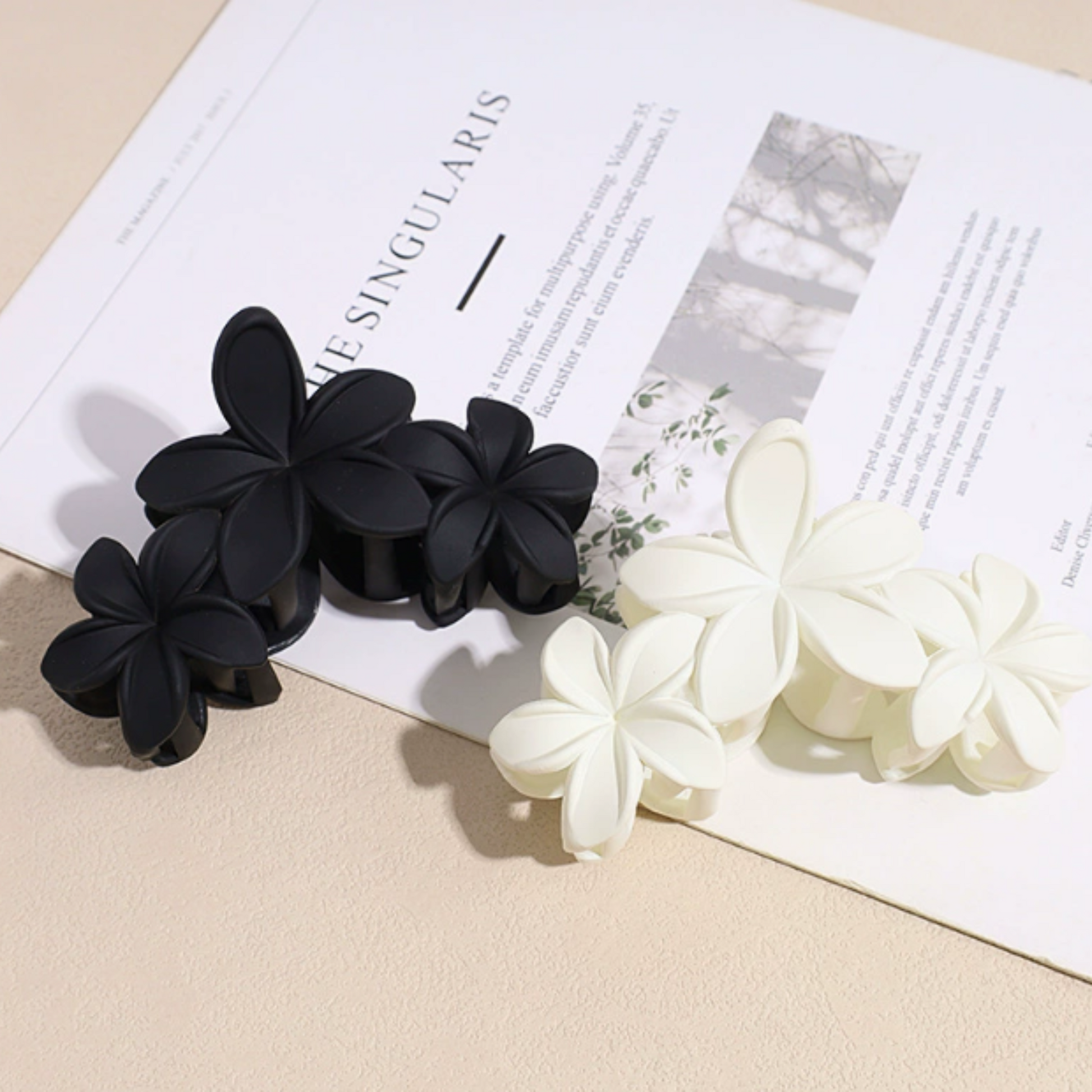 GIGGLES BOO Floral Hair Claw Clips, 13 cm Large, Non-slip Design, 2-Pack pcs