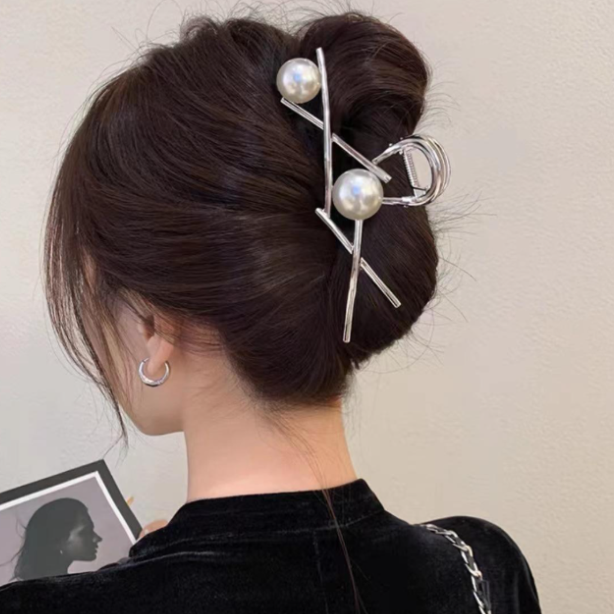 Hair Accessories stylish Strong Grip pearl Fashionable Clutcher Claw Metal Women Girls Clips