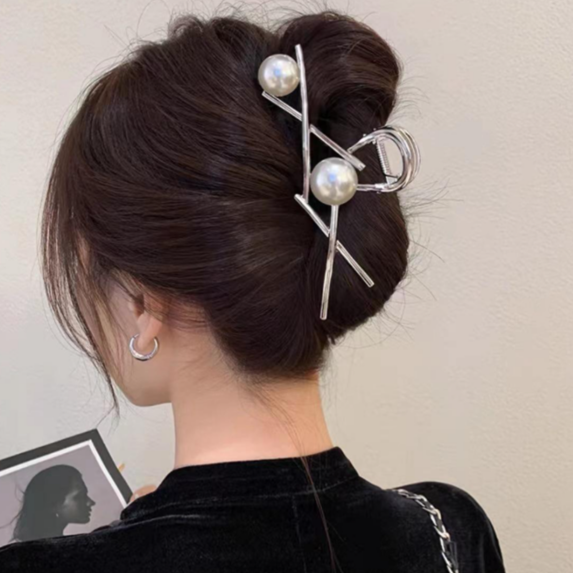 Hair Accessories stylish Strong Grip pearl Fashionable Clutcher Claw Metal Women Girls Clips