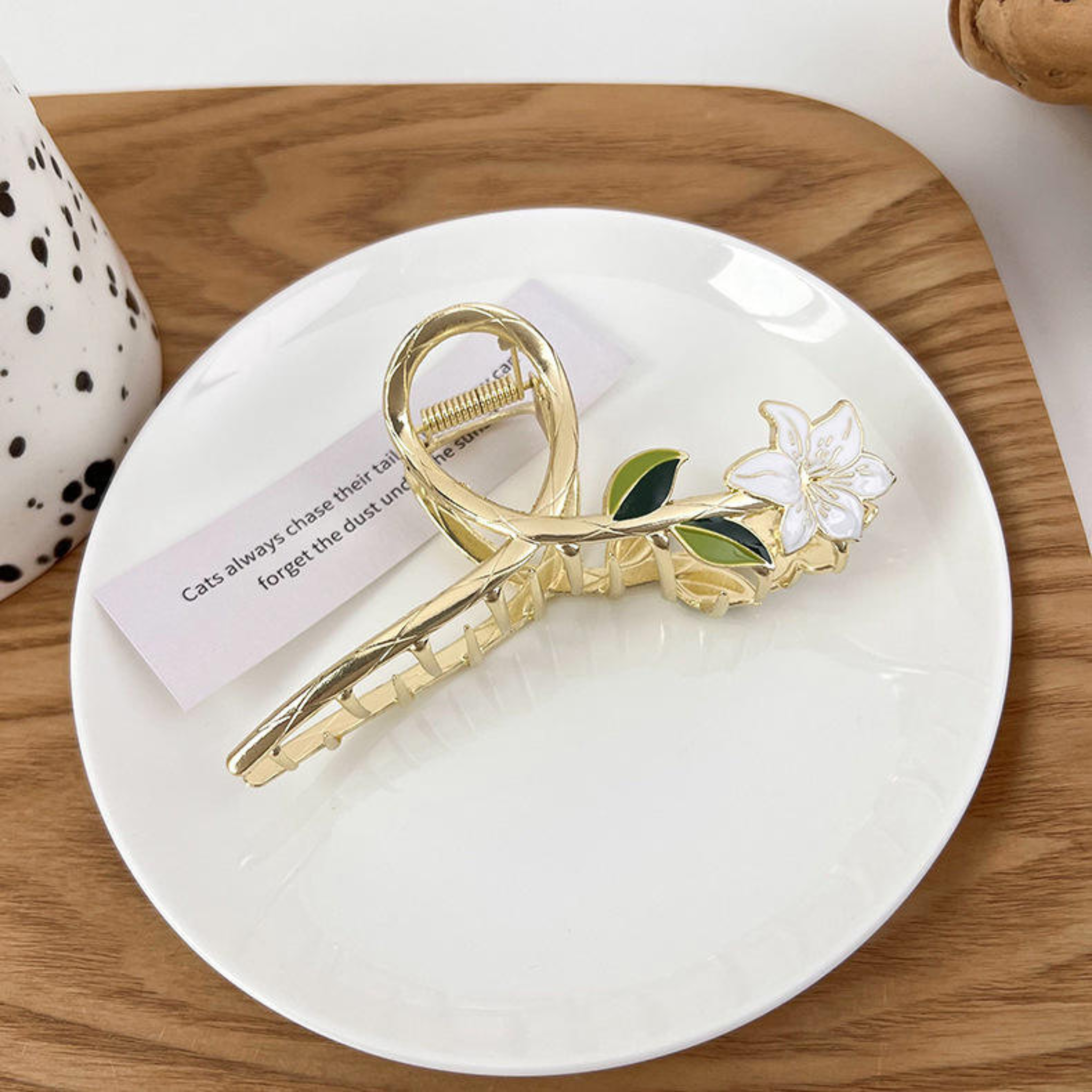 Gold & White Hair Claw Clip 