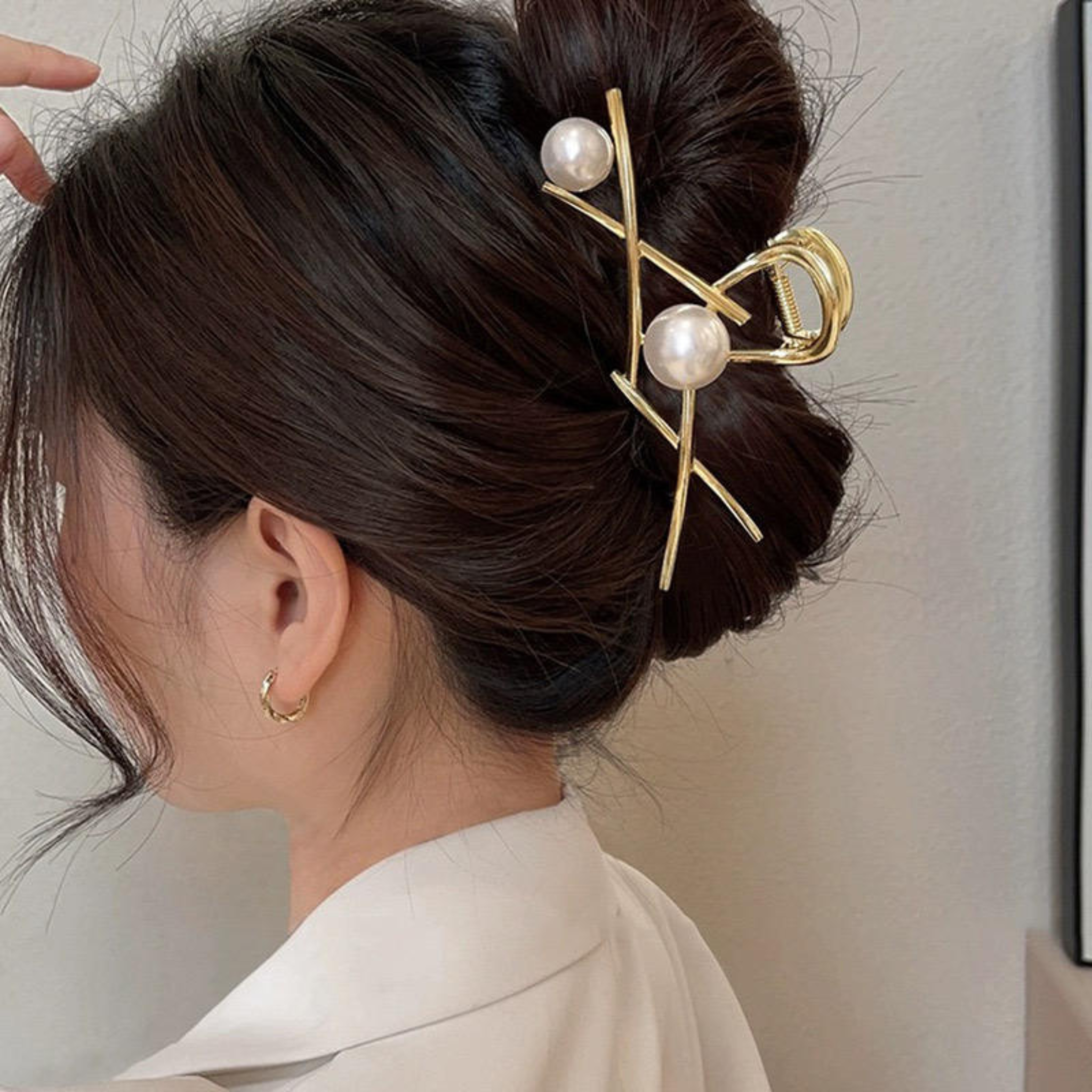 Giggles Boo Elegant Pearl Hair Claw Clip Metal Cross Design for Girls and Women Pack of 2pcs