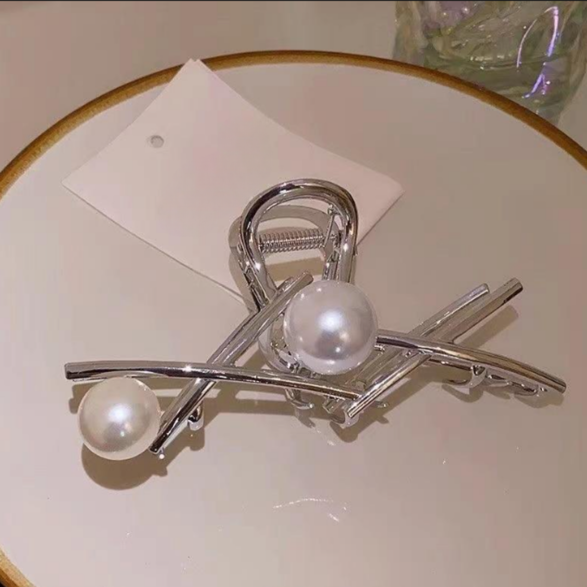 Hair Accessories stylish Strong Grip pearl Fashionable Clutcher Claw Metal Women Girls Clips